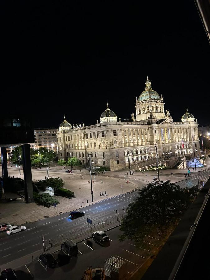 Apartment Stepanska Прага Екстериор снимка