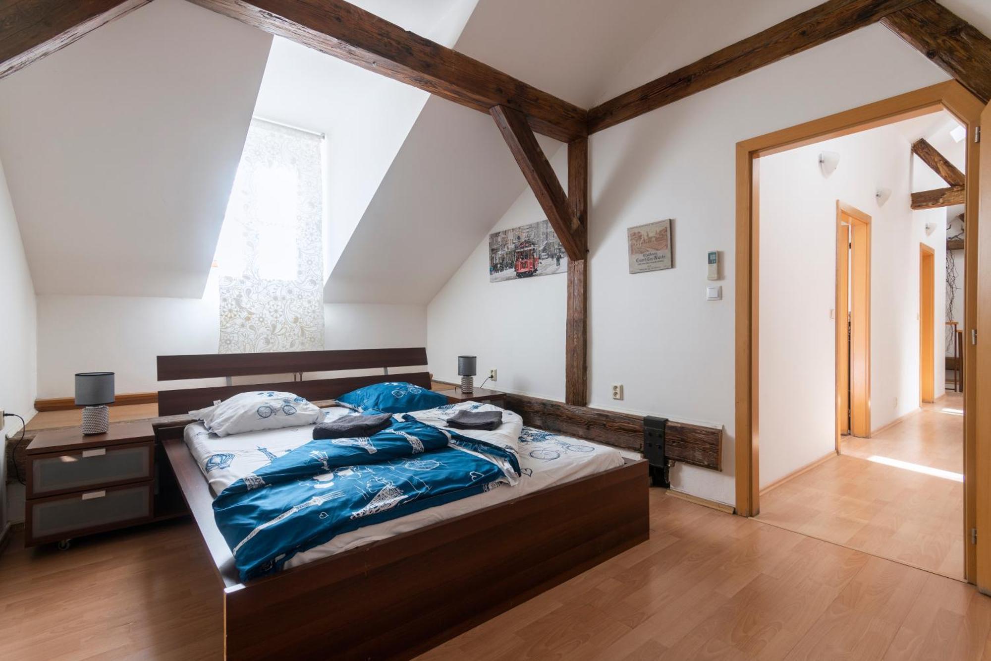 Apartment Stepanska Прага Екстериор снимка