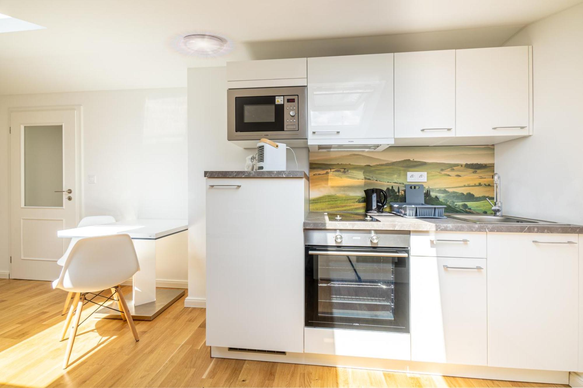 Apartment Stepanska Прага Екстериор снимка