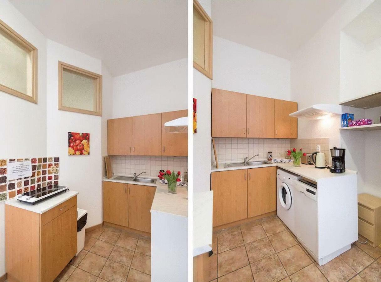 Apartment Stepanska Прага Екстериор снимка